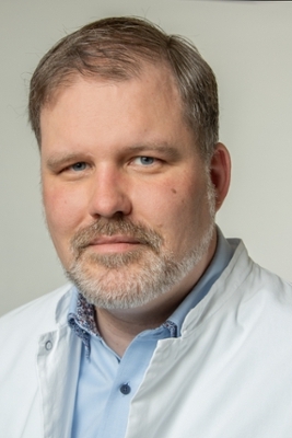 Leitender Arzt Dr. Alexander Puls Leitender Arzt Dr. Alexander Puls